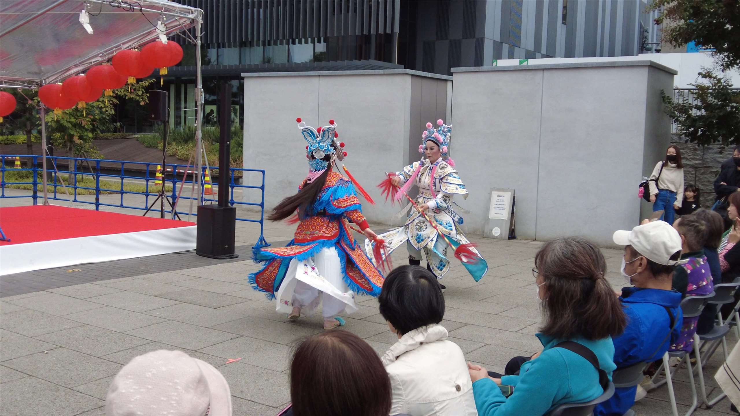 台湾オペラ「歌仔戲」のパフォーマンス