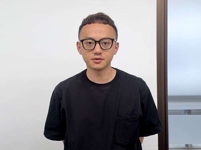 民進黨桃園市長參選人黃世杰競選辦公室新聞部主任黃宣尹表示,黃世杰接下來會陸空戰齊發,爭取更多認同與支持 (黃世杰競辦提供)
