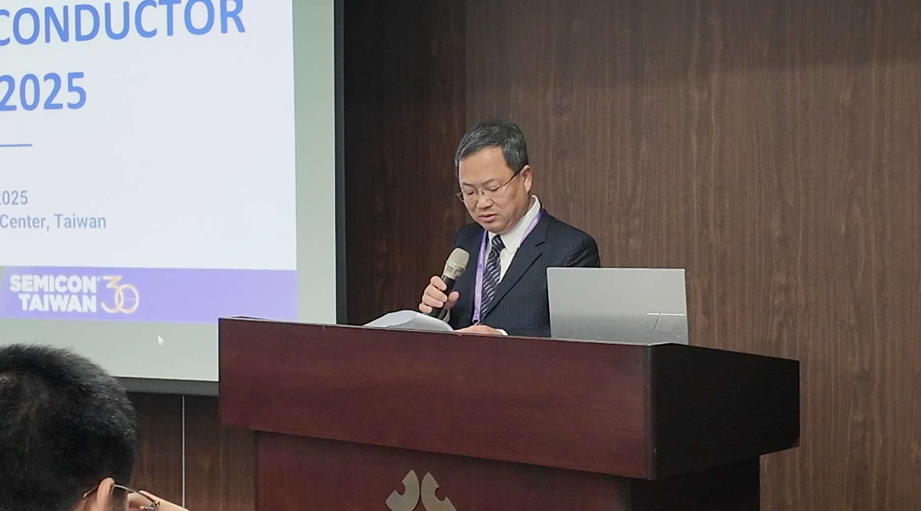 Ông Phan Kiều Chung, Chủ nhiệm Văn phòng VECO Ông Phan Kiều Chung, Chủ nhiệm Văn phòng VECO