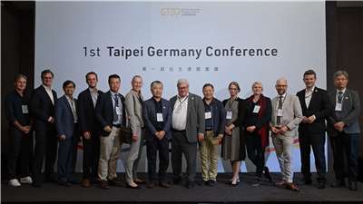Gruppenfoto von den Mitgliedern des zweiten Taiwan-Deutschland-Zivilgesellschaftsforums und Redner der ersten Taipei-Deutschland-Konferenz (Foto: Professor Lin Min-tsung, Co-Vorsitzender des Taiwan-Deutschland-Zivilgesellschaftsforum)