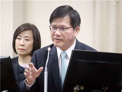 Der taiwanische Außenminister Lin Chia-lung (林佳龍) hat den philippinischen Senator Francis Pancratius “Kiko” Pangilinan am 3. November in Taiwan empfangen. (Foto: 王照坤)