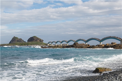 Ein Beweisfoto, dass man in Taitung war, liefert man meist mit der Sanxiantai-Brücke im Hintergrund.