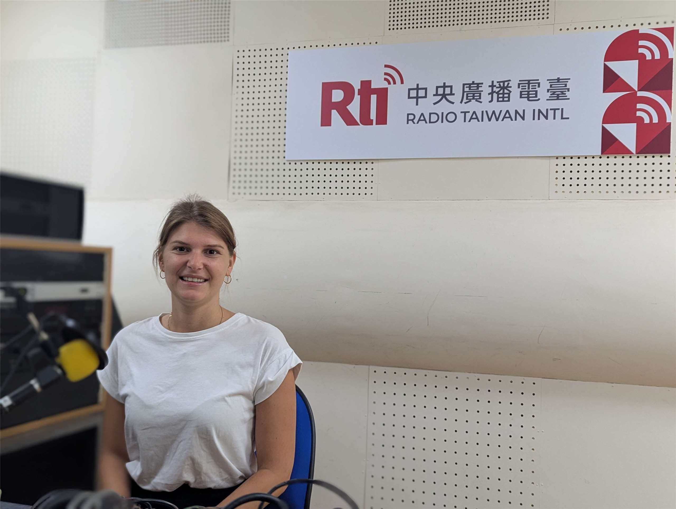 Im Gespräch mit RTI erklärt Anna Schad, was Kreislaufwirtschaft alles bedeuten kann (Bild: Carina Rother)