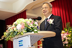 Der neue Wirtschaftsminister Kung Ming-hsin erläutert bei der Amtsantrittsfeier die zukünftigen Richtlinien (Foto: CNA)