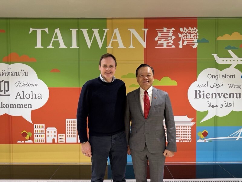 Der britische Parlamentsabgeordnete Tom Tugendhat, ehemaliger Staatsminister für Sicherheit, ist von Montag bis Mittwoch in Taiwan. (Foto: CNA)
