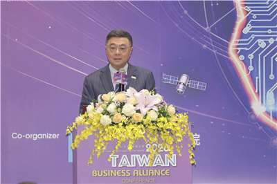 Regierungschef Cho Jung-tai (卓榮泰) sagte, jetzt sei der beste Zeitpunkt, um in Taiwan zu investieren. Die Wirtschaft werde in diesem Jahr um mehr als elf Prozent wachsen. Das Pro-Kopf-Einkommen werde die Marke von 45.000 Dollar übersteigen. (Foto:謝佳興)