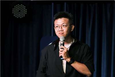 Künstler und Comedian Huang Yi-hao (黃逸豪)  (FB/@comedyhuangyihao)