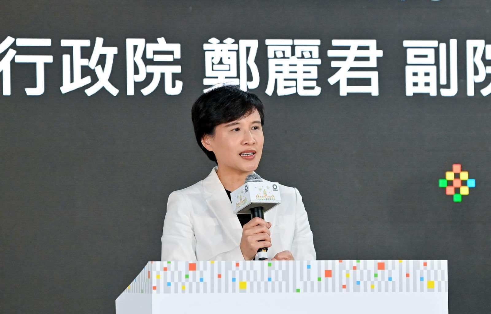 Taiwans Vizepremierministerin Cheng Li-chiun ist am Dienstag in die USA gereist, um die letzten Details eines bilateralen Zollabkommens auszuhandeln. (Foto: Facebook, Cheng Li-chiun)