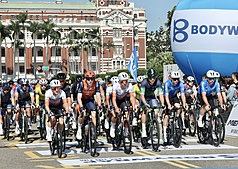 Erste Etappe der Tour de Taiwan in der Stadt Taipei (Foto: CNA) 