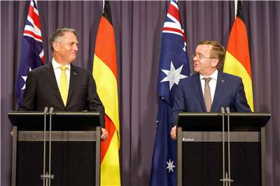 Australiens Vizepremierminister und Verteidigungsminister Richard Marles (li) und der deutsche Verteidigungsminister Boris Pistorius (re) (Foto: AFP)
