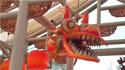 Drache im Husheng Mazu Glas-Tempel (Foto: CNA)