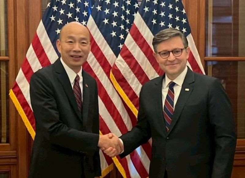 Taiwans Parlamentspräsident Han Kuo-yu (li) trifft mit dem Vorsitzenden des US-Repräsentantenhaus Mike Johnson (re) zusammen (Foto: Parlament)