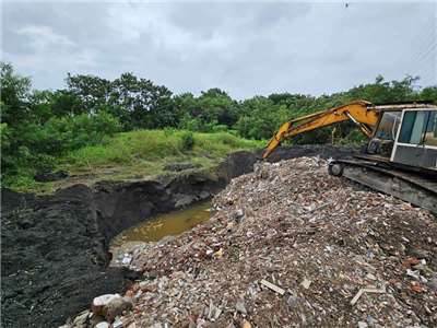 Illegale Müllablagerungsstelle. (Foto: Staatsanwaltschaft des Landkreises Changhua)