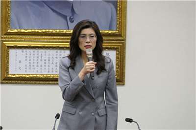 Cheng Li-wun (鄭麗文), Vorsitzende der taiwanischen Oppositionspartei KMT, hat am Freitag (17. Juli) angekündigt, dass die KMT am Samstag den 25. Juli eine Kundgebung in Taipei veranstalten wird. (Foto: 趙婉淳）