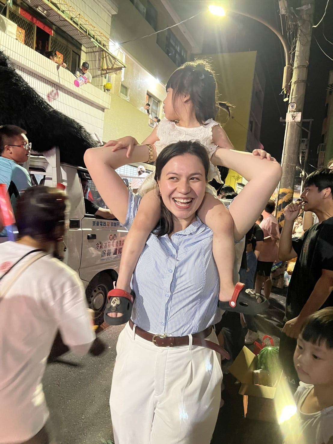 Vivienne Essig erlebt Taiwan mit Verwandten (Foto: Vivienne Essig)