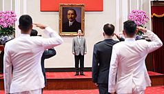 Präsident Lai Ching-te (Mitte hinten) leitete am 26. August eine Beförderungs- und Rangverleihungszeremonie für Generäle und hielt eine ermutigende Rede. (Foto: Chang Hsin-wei, CNA)