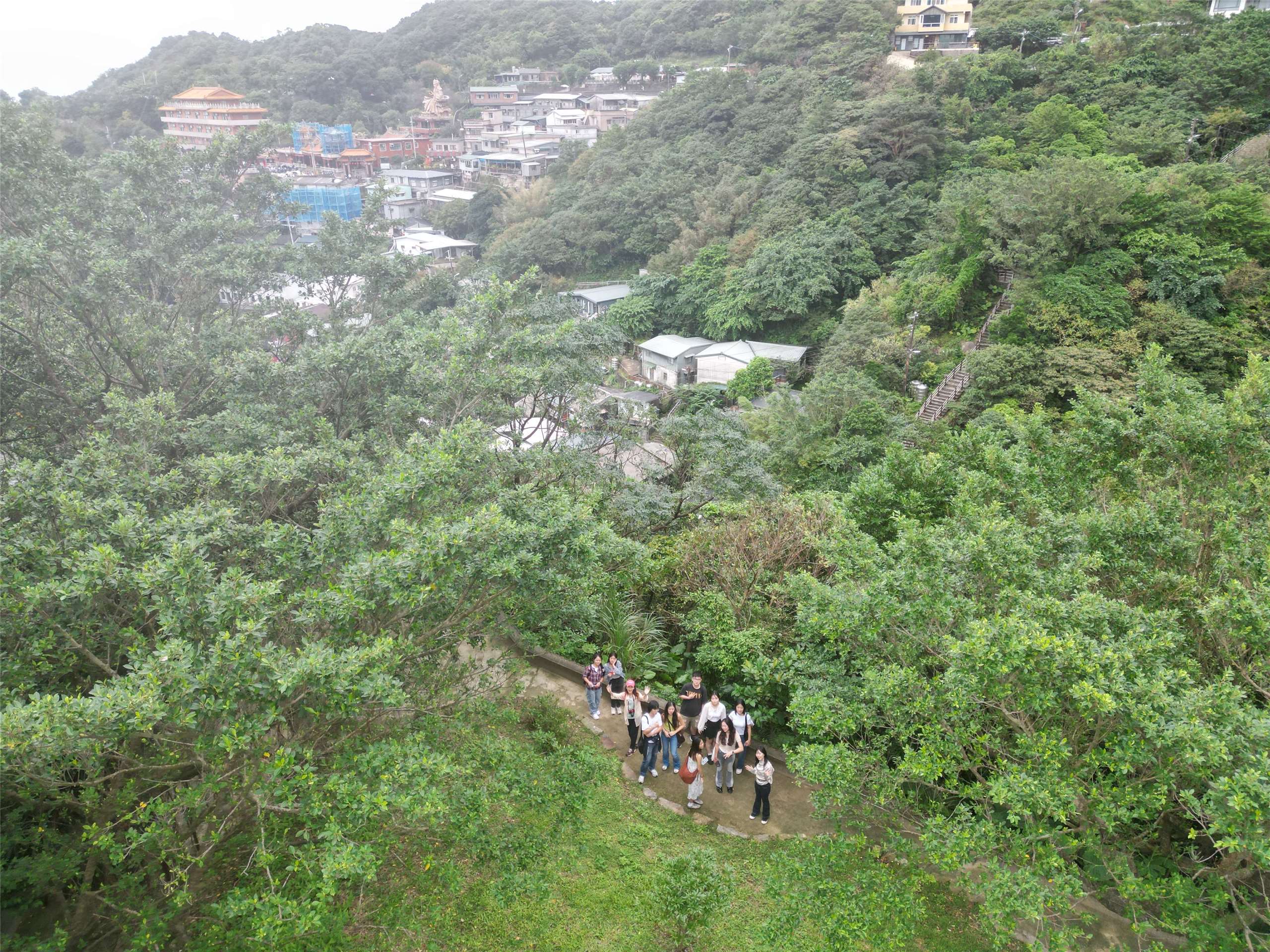 Im Garten des Chalets das für den späteren Kaiser Hirohito gebaut wurde, der damals Taiwan besuchte, wegen einer Epidemie aber doch lieber einen Bogen um Kinkaseki und Chiufen machte. (Foto: Ilon Huang)