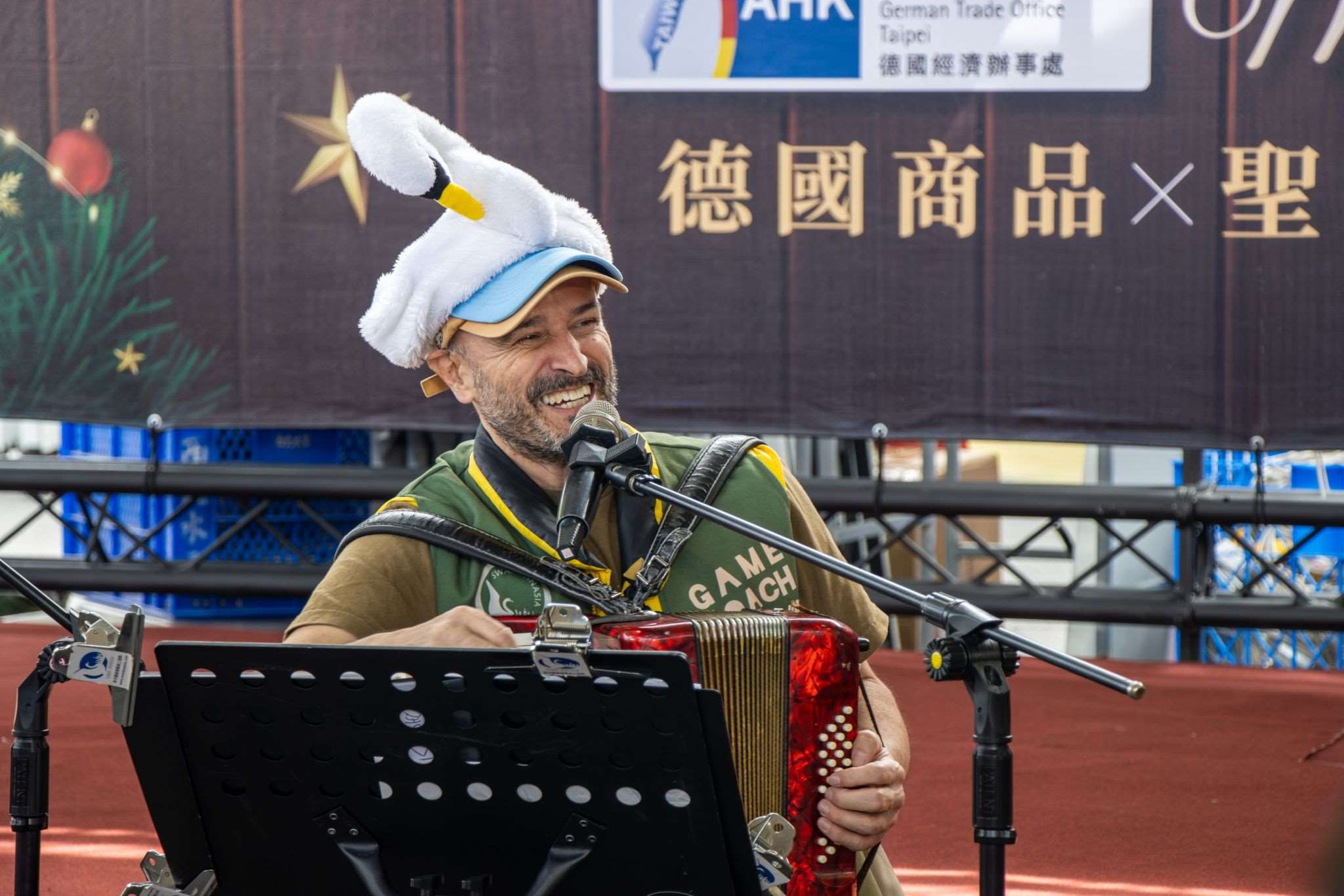 Yoyo Long war nicht nur am Stand tätig