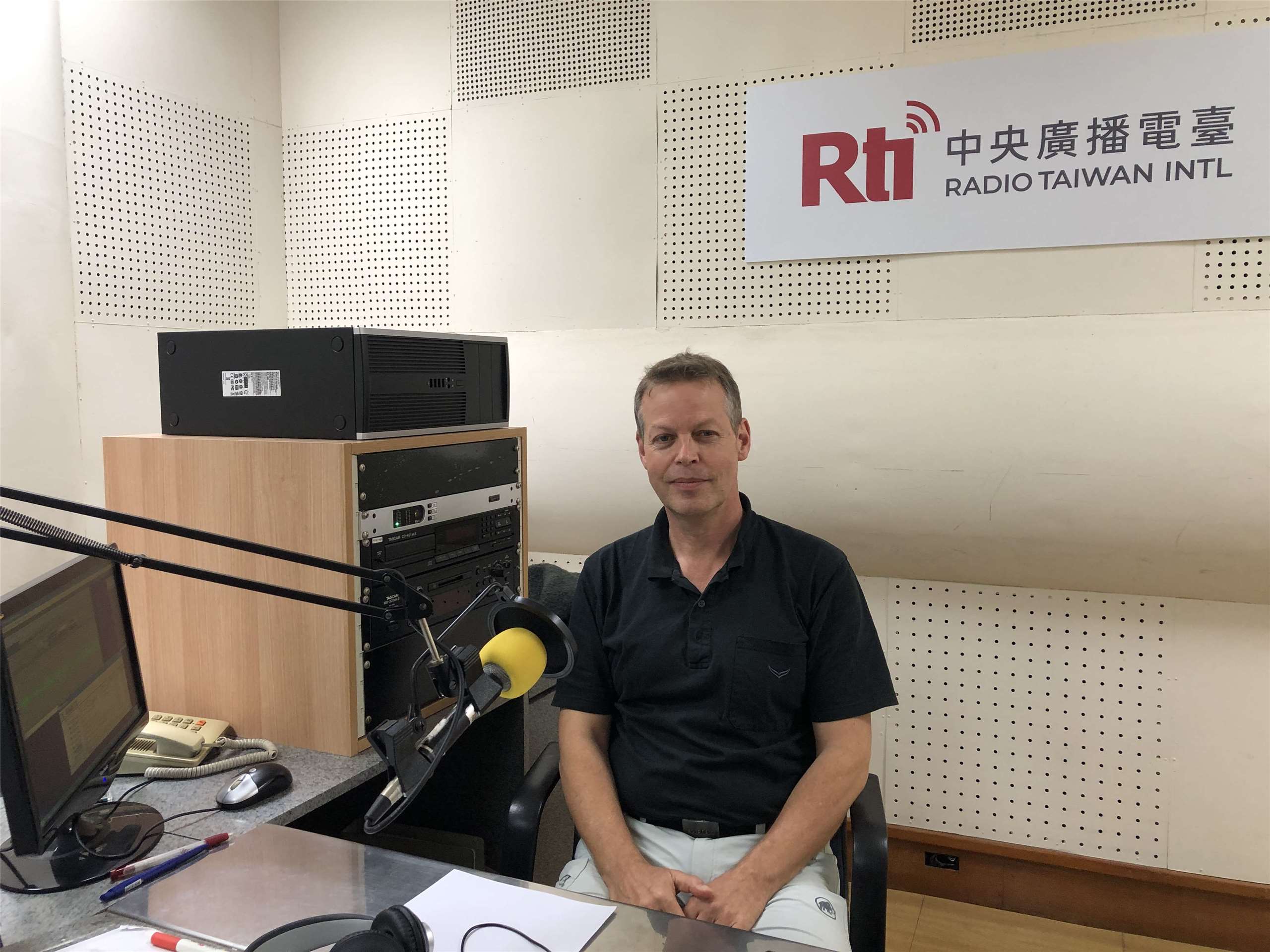 Armin Hertkorn im RTI-Studio