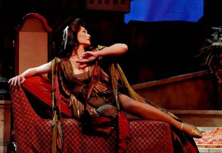 Ü performing an opera. (Photo: Provided by Ü)