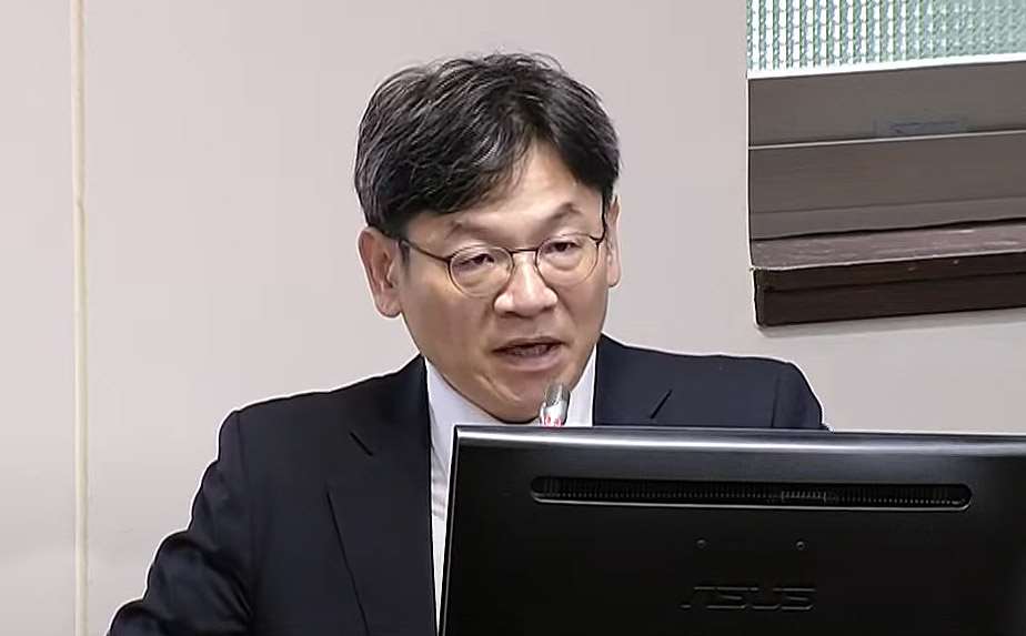 National Development Council Chairman Yeh Chun-hsien made his first appearance at the Legislative Yuan on the 20th to deliver a business report. (Photo via the National Assembly Channel)