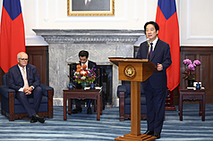President Lai Ching-te received former Australian Prime Minister Scott Morrison, American Conservative Union Chairman Matt Schlapp, and American Defense International Chairman Van D. Hipp at the Presidential Office. (Photo: CNA)