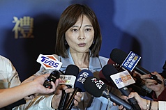 In an interview on October 29th, Presidential Office spokesperson Karen Kuo expressed her support for dialogue and exchange between US and Chinese leaders. She conveyed a positive outlook on any initiatives aimed at fostering regional peace, stability, and development, as well as efforts to lessen the likelihood of regional conflicts. (Photo: CNA)