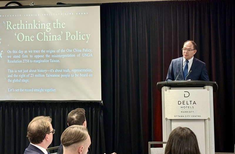  Taiwan’s representative to Canada Harry Tseng (曾厚仁) speaks about the implication of Canada and China's high-level engagement. (Photo: CNA)