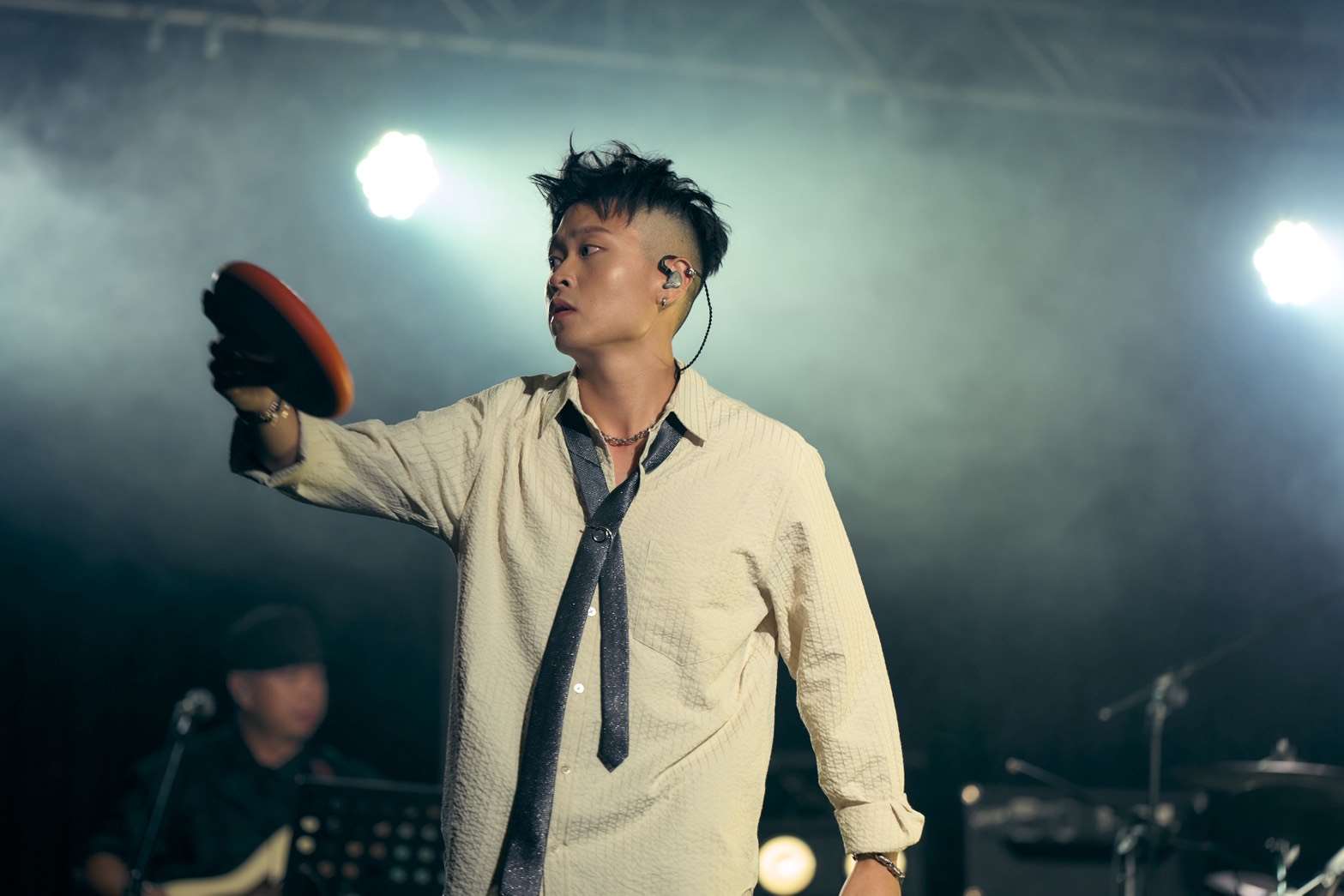 LINION Revives Simplicity In His Latest Album "自己自己mi casa su casa"