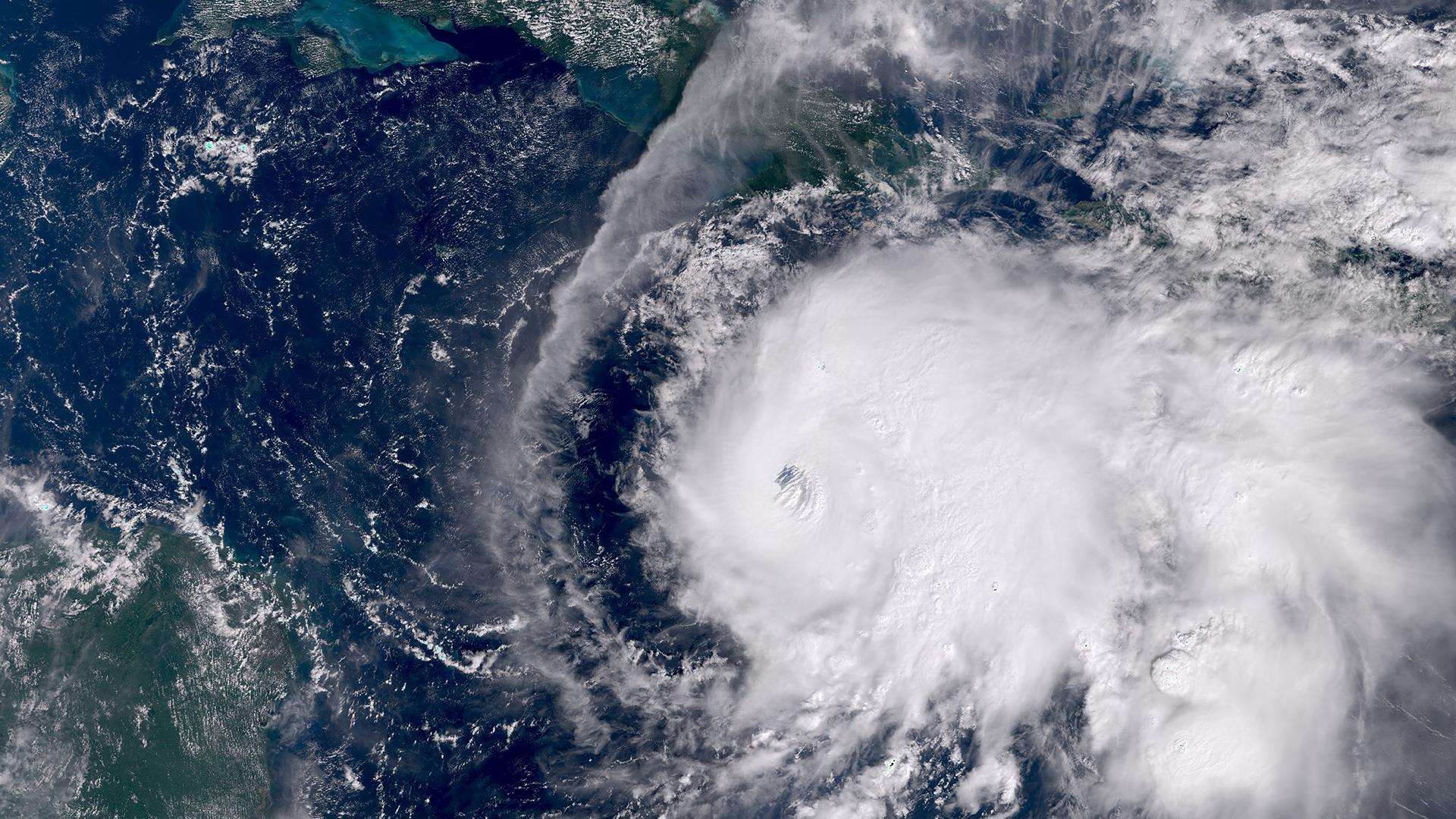 Missing the mark on climate change, and what's the deal with those drug boats, anyway?