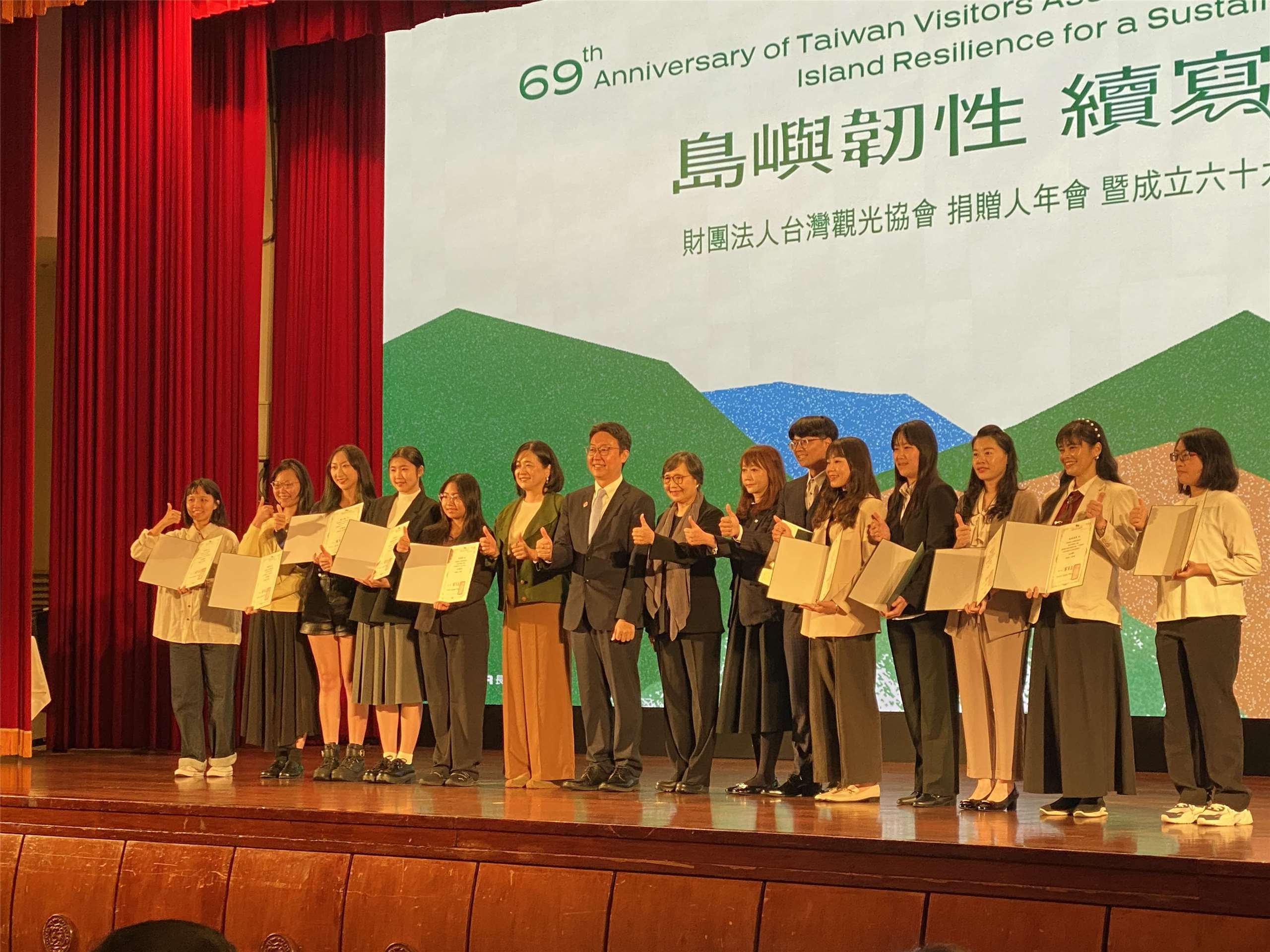 Chen spoke on domestic tourism, which has grown from 160 million trips in 2019 before the pandemic to 220 million trips last year, with next year expected to be even higher. (Photo: RTI)