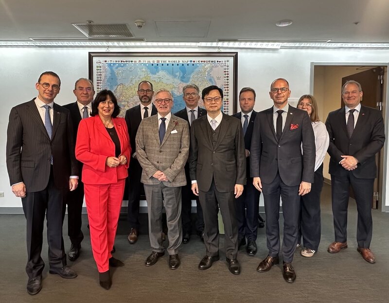 The visiting delegation is led by Michael Gahler, the Chairman of the Taiwan Friendship group, and Co-Chair of the Formosa Club. (Photo: CNA)