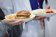 The CWLF says that reducing the intake of sugary drinks, snacks, desserts, fried foods, and processed meats is the best way to reduce obesity and protect children's health. (Photo: CNA)