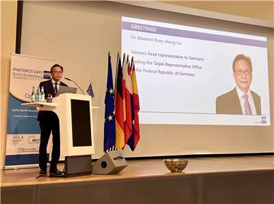 Taiwan’s Representative to Germany Gu Ruey-sheng speaking at Berlin's Photonics Days 2026 on October 7. (Photo: Taipeh Vertretung in der Bundesrepublik Deutschland)