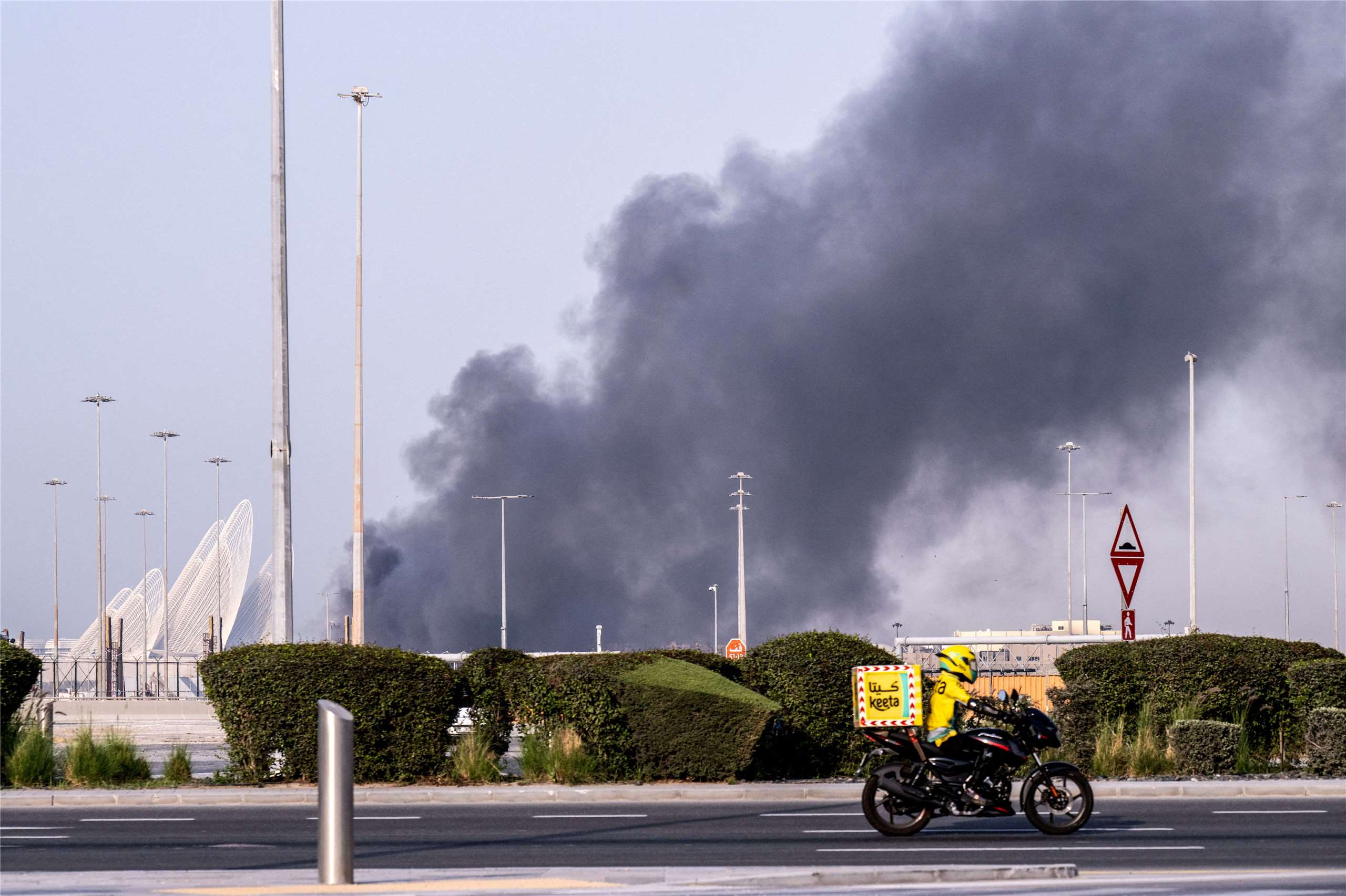 Oil prices have reacted since the U.S. and Israel attack on Iran. (Photo: AFP)