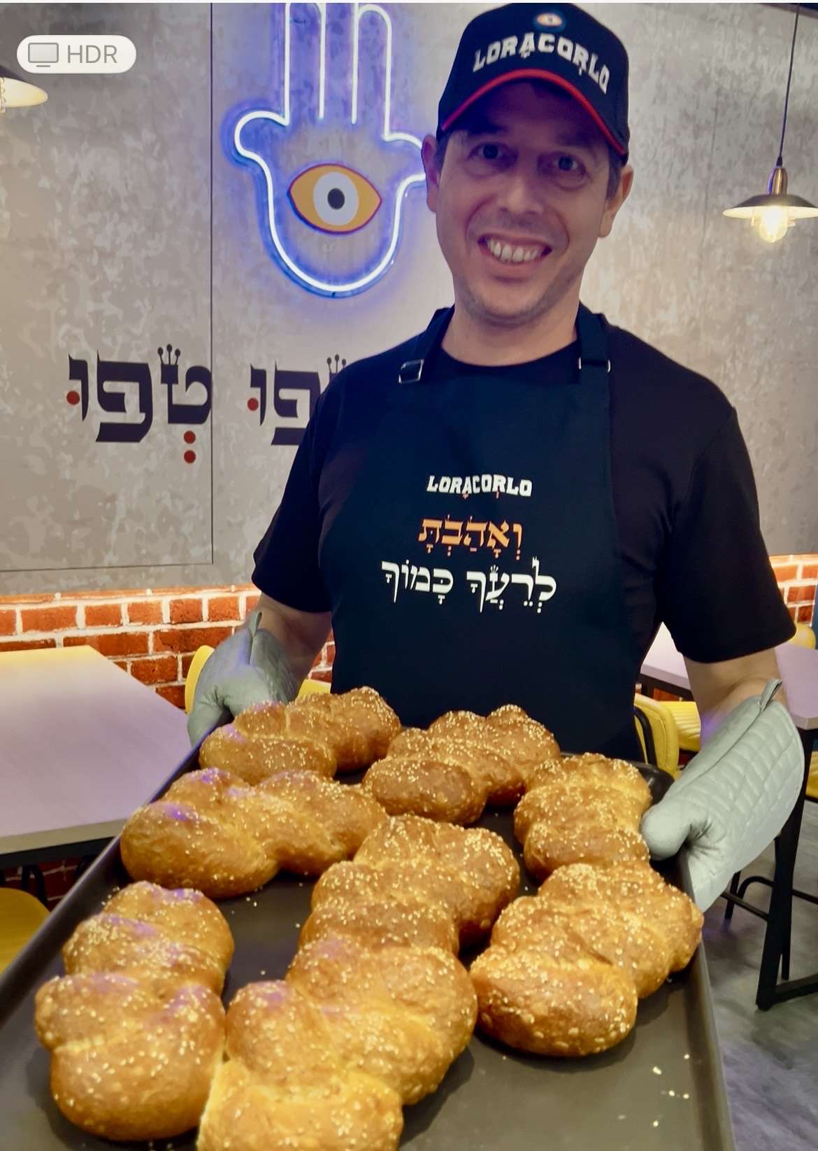  Loracorlo, the only Israeli restaurant in Kaohsiung, began with Dan Orlovsky's simple craving for the taste of home. (Photo: Dan Orlovsky)