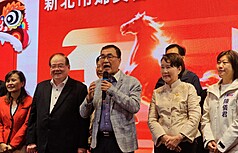 Deputy Mayor Lee Shu-chuan (center) is widely seen as a potential candidate int he next New Taipei City mayoral race. (Photo: CNA)
