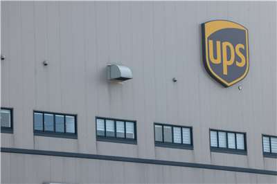 United Parcel Service (UPS) officially opened a logistics center in Taoyuan on March 25, which is now their largest and most advanced center in the Asia-Pacific region. (Photo: Reuters)