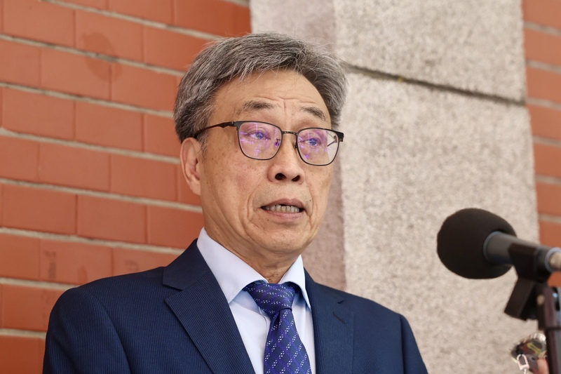Agriculture Minister Chen Junne-jih announces aerial surveys and isotope testing to tackle Chinese vegetable "origin washing" through Vietnam. (Photo: CNA)