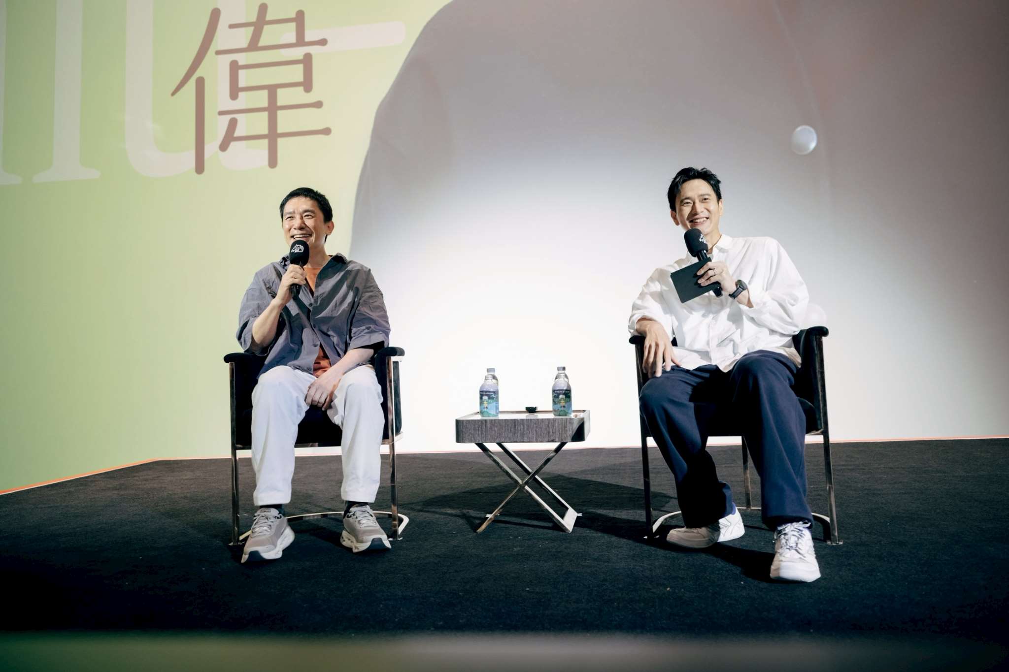 Hong Kong actor Tony Leung (left) and Taiwanese actor Liu Kuan-ting (right) at the Golden Horse Film Master Class. (Photo: Provided by TGHFF Executive Committee) 