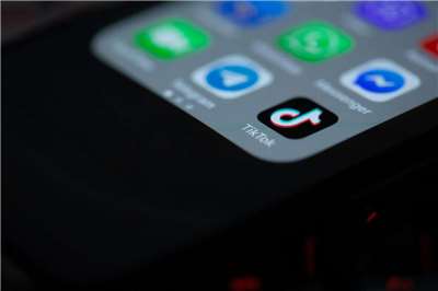 Generic phone picture? (Photo: Unsplash)