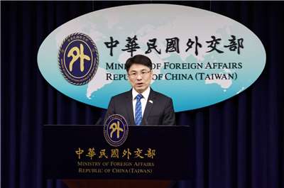 Foreign Ministry Spokesperson Hsiao Kuang-wei speaks at a press briefing in Taipei on May 26, 2026. (Rti Photo/James Thompson)