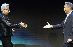 Marvell CEO Matt Murphy (right) gave a keynote speech this Tuesday, June 2, 2026, sharing the stage with Nvidia CEO Jensen Huang (left). (Photo: CNA)