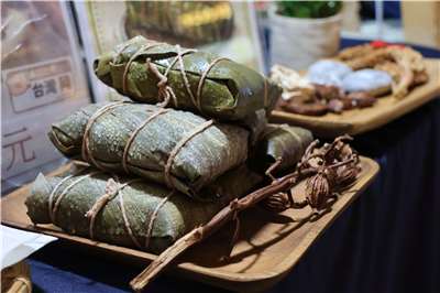 Red quinoa abai is displayed at the Taiwan Indigenous Tourism Festival 2026 at Taipei Main Station on June 26, 2026. (Rti Photo/James Thompson)