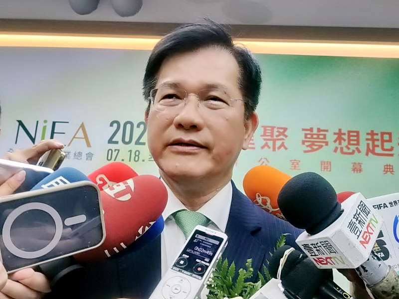 Foreign Minister Lin Chia-lung speaking to the press on July 18. (Photo: Rti)