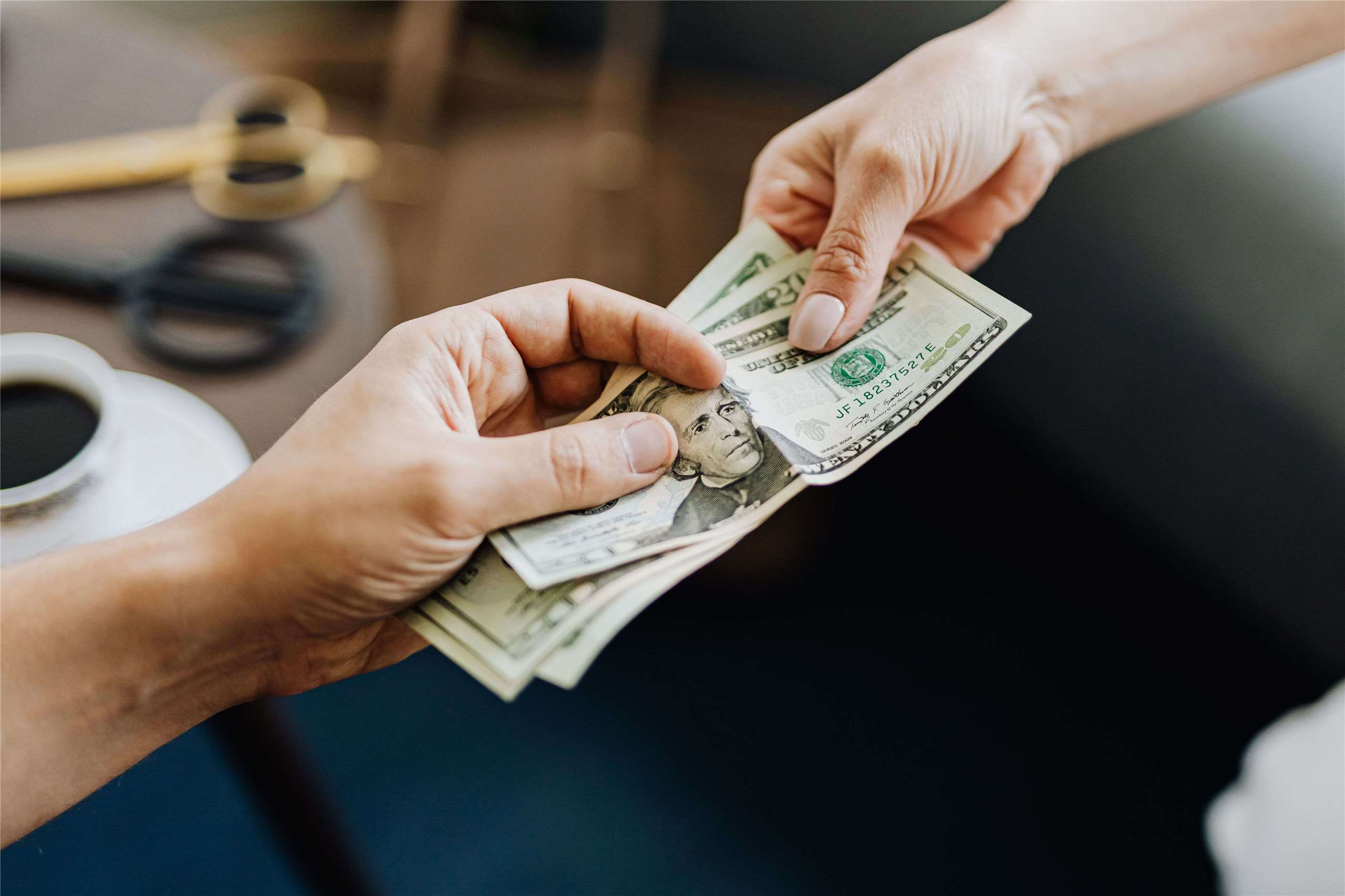 The UN reports that the global wage gap sits between 16% and 23%, with women worldwide averaging roughly 77 to 82 cents for every dollar a man earns. (Photo: kaboompics/pexels)