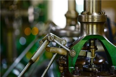 High demand for artificial intelligence, high-performance computing, and cloud services bolstered sectors such as electronic components, computers, and optical products, as well as increased demand for machinery and electrical equipment. (Photo: Pixabay)
