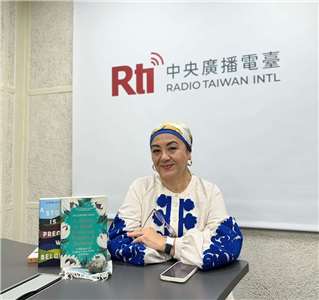 Today we had the great honor of speaking with Gulchehra Hoja–  a Uyghur–American journalist working for Radio Free Asia for over two decades. Her work focuses on the ongoing Uyghur human rights crises. (Photo: Jane Zhuang, RSF)