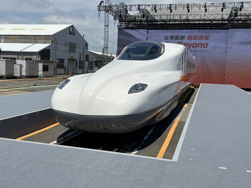 Taiwan High Speed Rail Corporation (THSRC) unveiled its newly purchased, next-generation N700ST trains in Japan. (Photo: CNA)