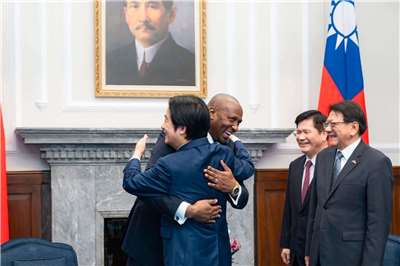 Eswatini Prime Minister Russell Dlamini during a meeting with President Lai Ching-te. (Photo: Lai Ching-te/Facebook)